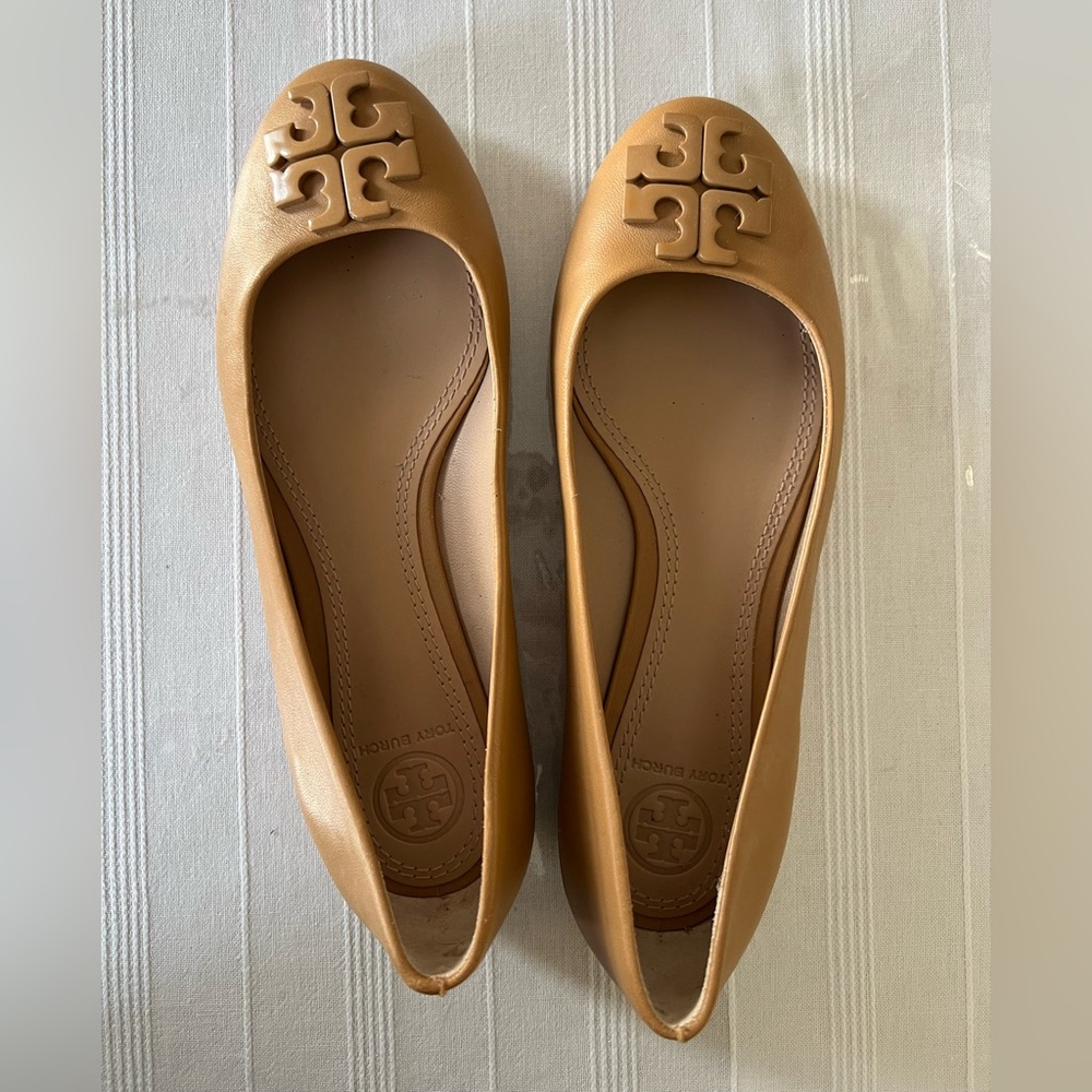 Tory Burch Tan Leather Loafers, 6M